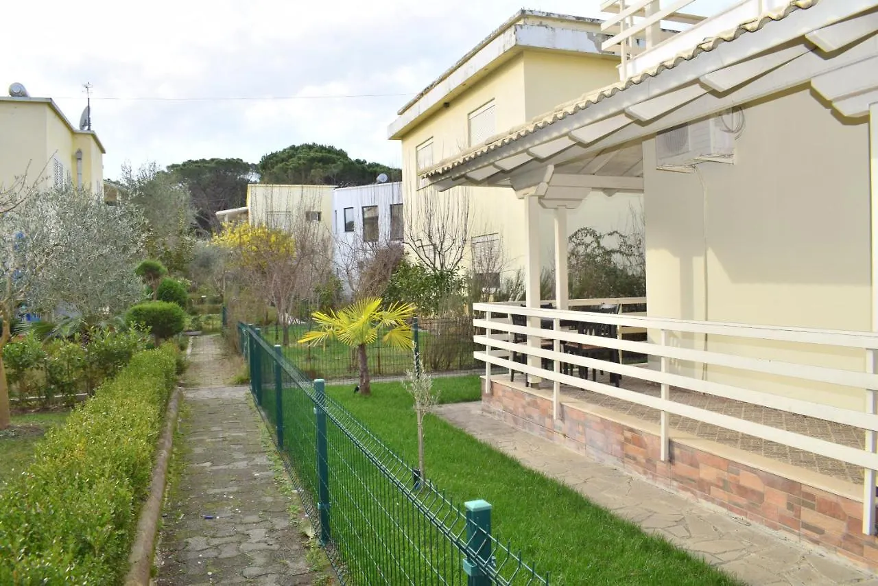 Lura 1 Beach House - 235 Plazhi San Pietro 0*,  Albania