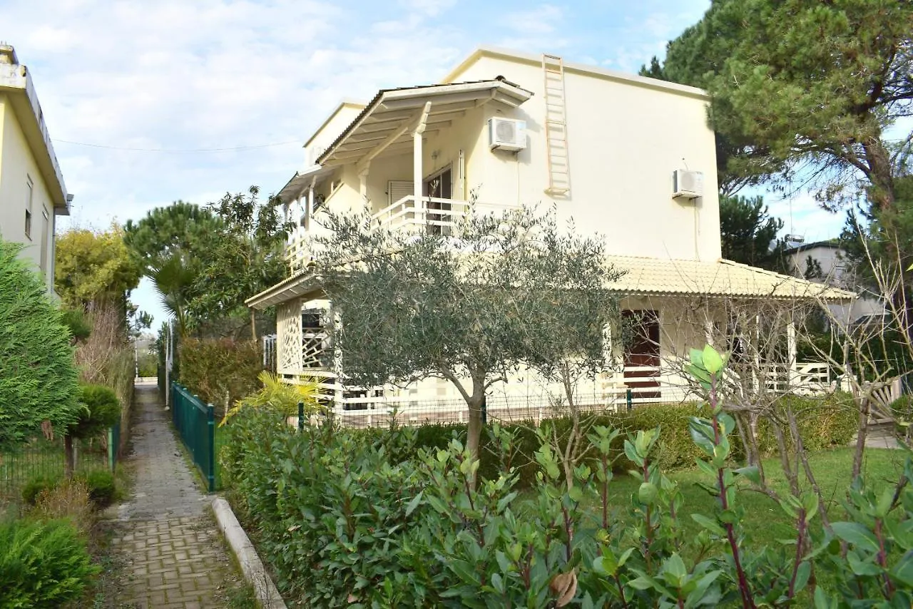 Lura 1 Beach House - 235 Plazhi San Pietro